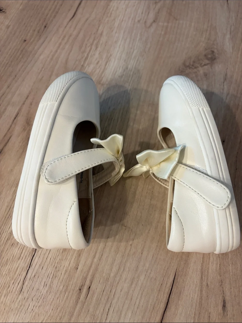 FELIX & FLORA GIRLS IVORY BOW MARY JANE DRESS SHOES TODDLER SIZE 8
